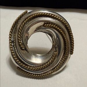 Sterling Silver 925 Silver and Gold Toned Swirl Brooch